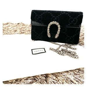 🚨SOLD🚨 Gucci Dionysus Velvet Super Mini Bag